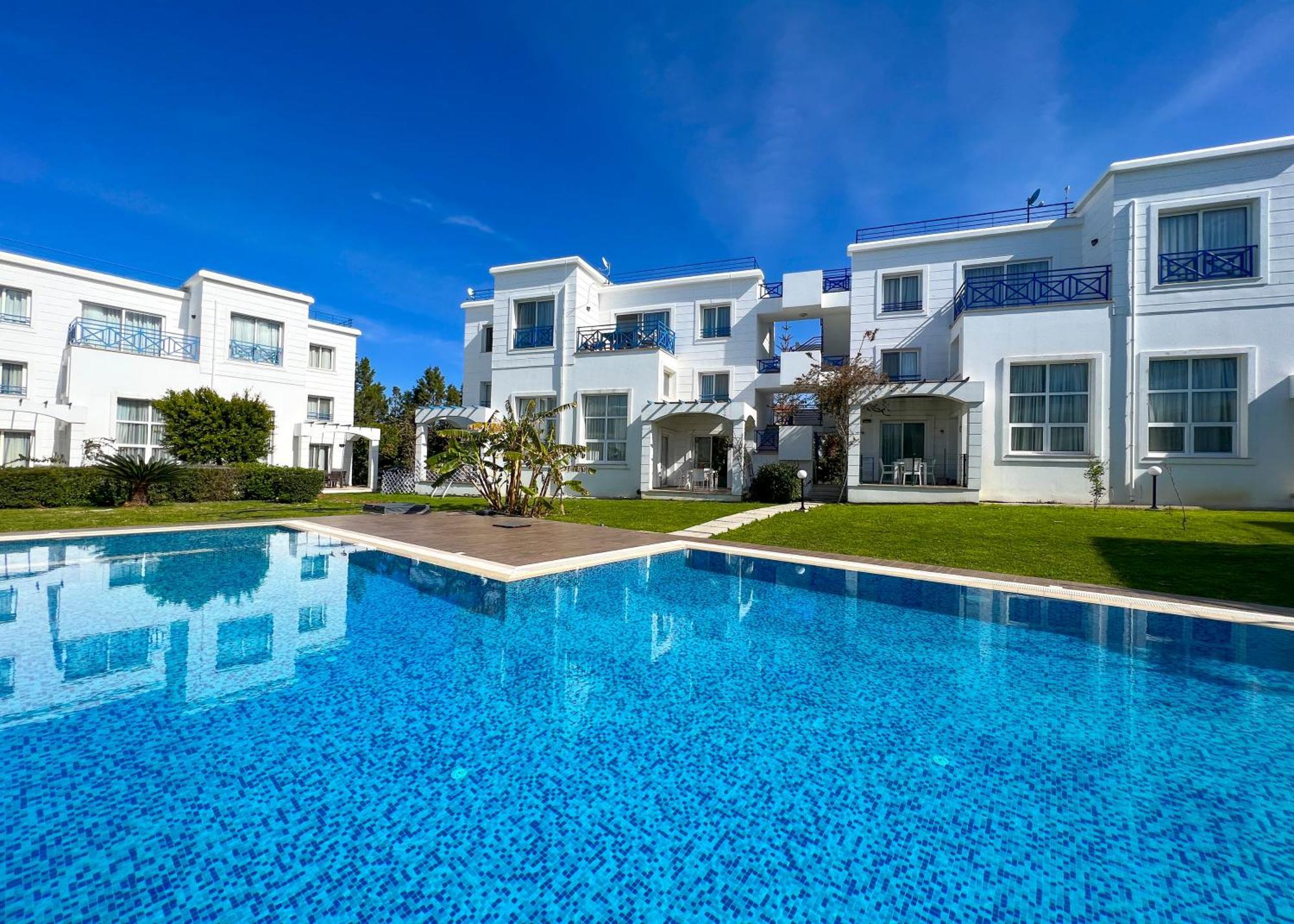 Garden Loft With Pool In Alsancak Kyrenia By Holidaykeys Apartment